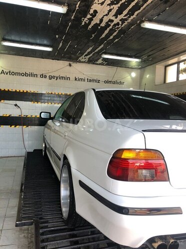 BMW 535 2002, 178,000 km - 3.5 l - Bakı