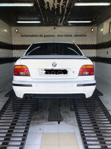 BMW 535 2002, 178,000 km - 3.5 l - Bakı