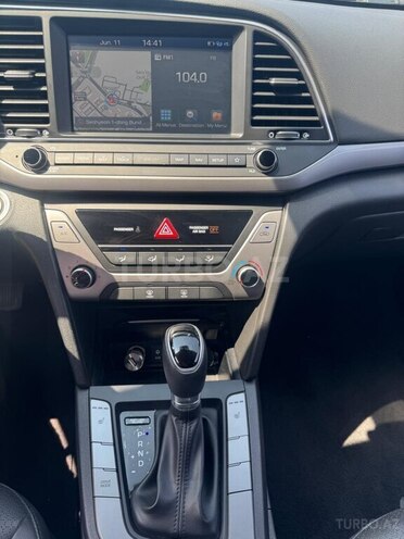Hyundai Avante 2017, 163,000 km - 1.6 l - Bakı