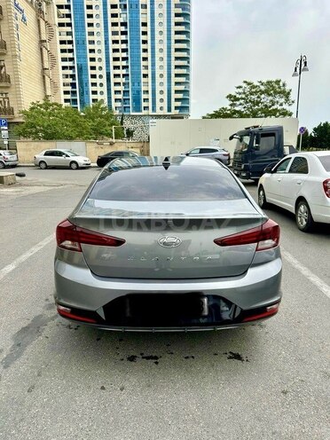 Hyundai Elantra 2019, 144,000 km - 2.0 л - Bakı
