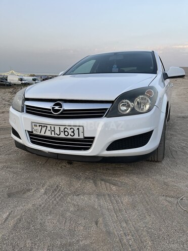 Opel Astra 2010, 289,000 km - 1.4 l - Bakı