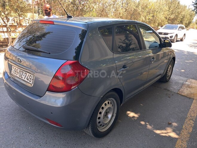 Kia Ceed 2007, 300,000 km - 1.6 l - Bakı