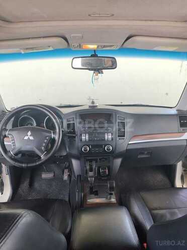 Mitsubishi Pajero 2008, 202,000 km - 3.0 l - Bakı