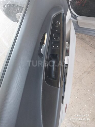 Kia Ceed 2006, 220 km - 1.6 l - Salyan