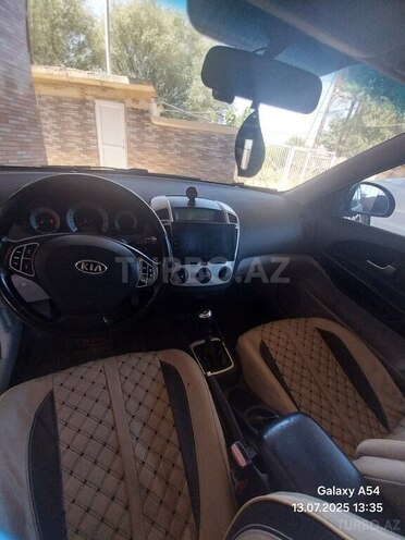 Kia Ceed 2006, 220 km - 1.6 l - Salyan