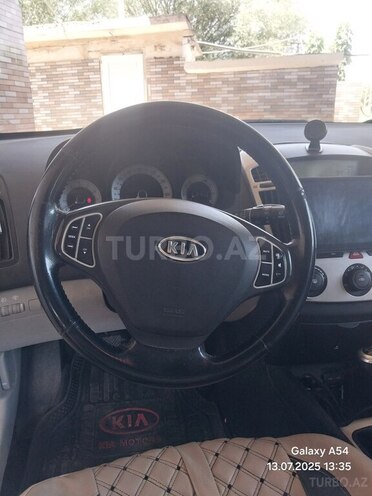 Kia Ceed 2006, 220 km - 1.6 l - Salyan