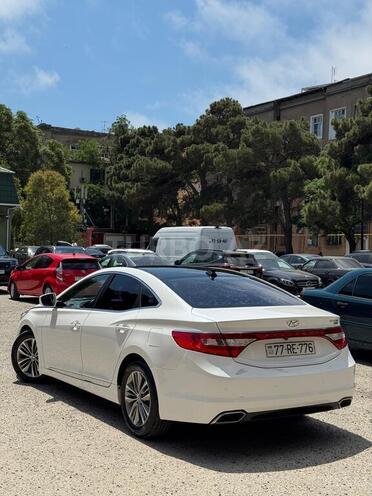Hyundai Grandeur 2014, 200,000 km - 2.2 л - Bakı