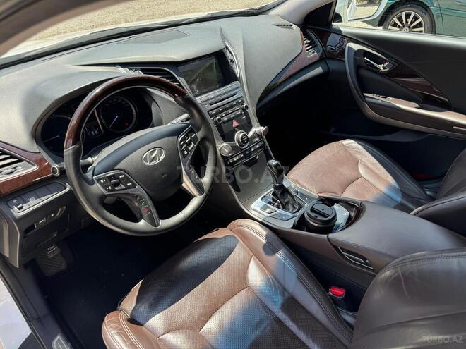 Hyundai Grandeur 2014, 200,000 km - 2.2 л - Bakı