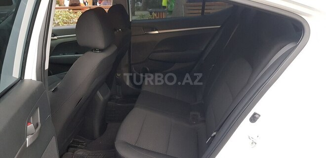 Hyundai Elantra 2020, 150,000 km - 2.0 л - Bakı