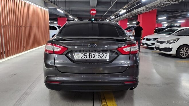 Ford Fusion (North America) 2014, 136,000 km - 2.0 l - Bakı
