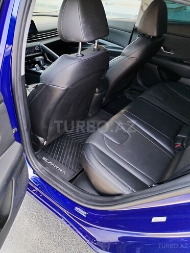 Hyundai Elantra 2021, 216,523 km - 1.6 l - Bakı