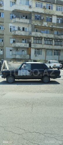 LADA (VAZ) 2107-2
