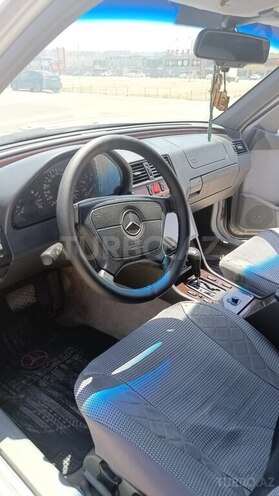 Mercedes C 180 1995, 483,526 km - 1.8 л - Xırdalan