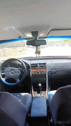 Mercedes C 180 1995, 483,526 km - 1.8 л - Xırdalan