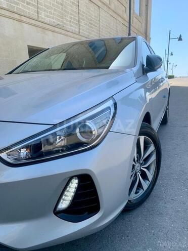 Hyundai i30 2017, 244,000 km - 1.6 l - Bakı