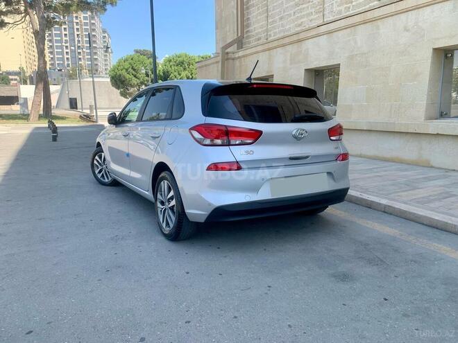 Hyundai i30 2017, 244,000 km - 1.6 l - Bakı