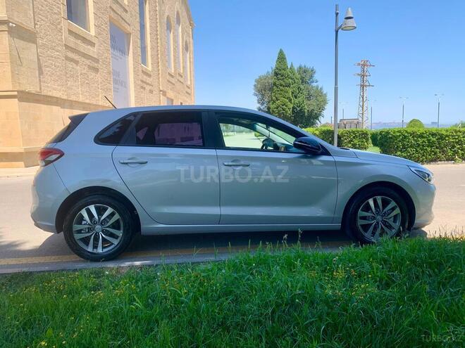 Hyundai i30 2017, 244,000 km - 1.6 l - Bakı