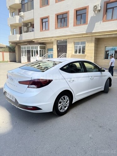 Hyundai Elantra 2018, 91,208 km - 2.0 л - Bakı