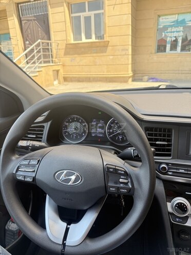 Hyundai Elantra 2018, 91,208 km - 2.0 л - Bakı