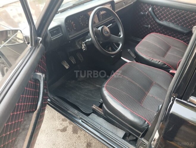 LADA (VAZ) 2107-8