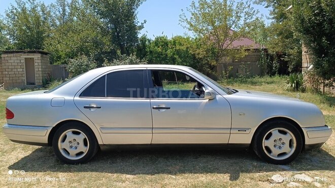 Mercedes E 200 1996, 373,000 km - 2.0 л - Ağcabədi