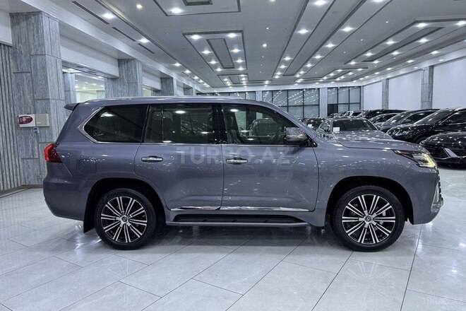 Lexus LX 570-4