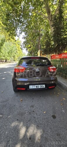 Kia Rio 2011, 252,000 km - 1.1 l - Mingəçevir