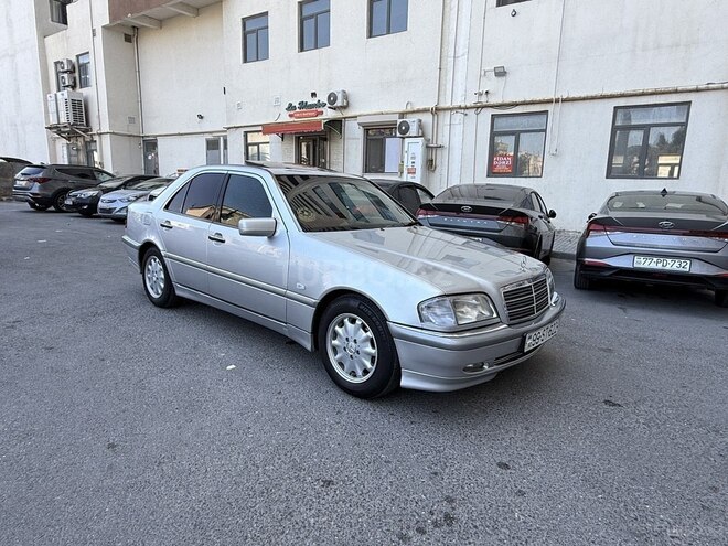 Mercedes C 200 1998, 334,785 km - 2.0 l - Bakı