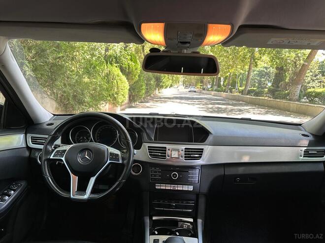 Mercedes E 220-3