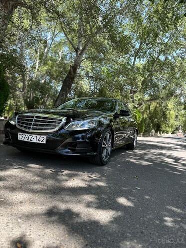Mercedes E 220-4