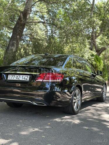 Mercedes E 220-8
