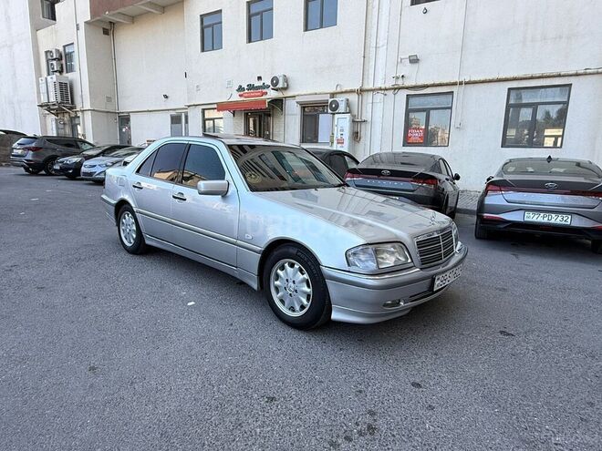 Mercedes C 240 1998, 333,450 km - 2.4 l - Bakı