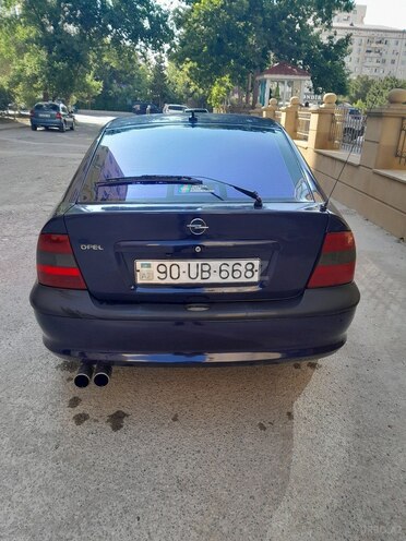 Opel Vectra 1998, 463,000 km - 2.0 l - Sumqayıt