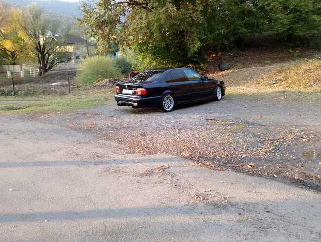 BMW 523 1998, 3,450,000 km - 2.5 л - Oğuz