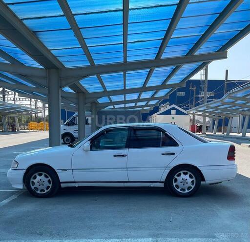 Mercedes C 250 d 1995, 234,570 km - 2.5 l - Bakı