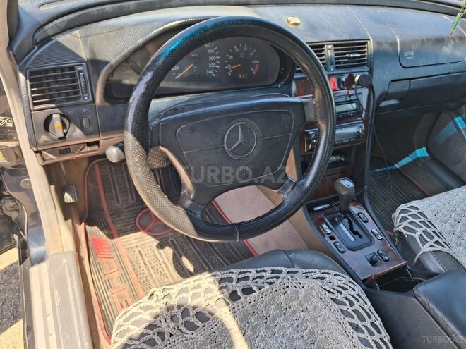 Mercedes C 220 1995, 400,000 km - 2.2 л - Bakı