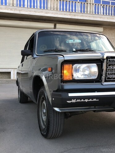 LADA (VAZ) 2107-5