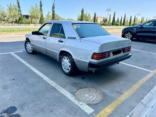 Mercedes 190 1993, 243,000 km - 2.0 l - Bakı