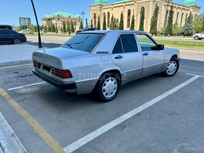 Mercedes 190 1993, 243,000 km - 2.0 l - Bakı