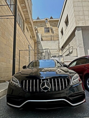 Mercedes C 300 2019, 63,000 km - 2.0 л - Bakı