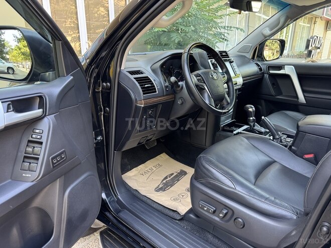 Toyota Land Cruiser Prado 2017, 300,000 km - 4.0 l - Bakı