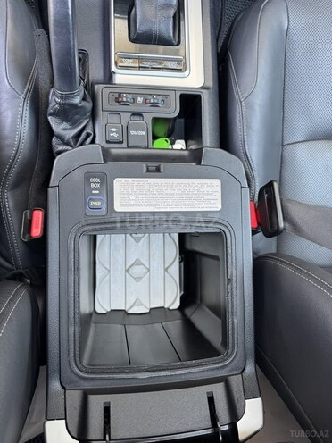 Toyota Land Cruiser Prado 2017, 300,000 km - 4.0 l - Bakı