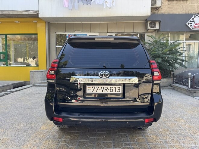 Toyota Land Cruiser Prado 2017, 300,000 km - 4.0 l - Bakı