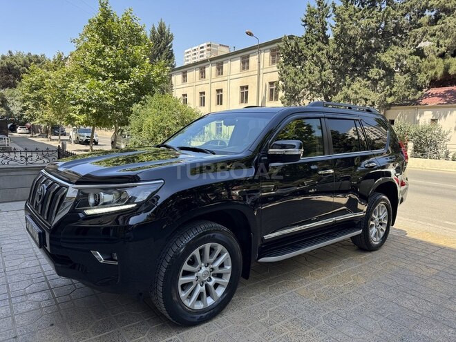 Toyota Land Cruiser Prado 2017, 300,000 km - 4.0 l - Bakı