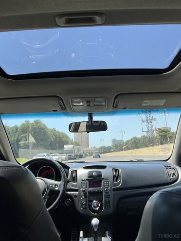 Kia Cerato 2009, 198,800 km - 2.0 l - Bakı