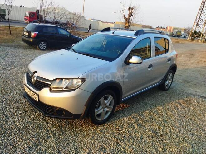 Renault Sandero Stepway 2015, 210,000 km - 1.6 l - Gəncə