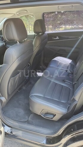 Kia Sorento-8