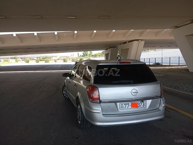 Opel Astra 2005, 241,000 km - 1.6 l - Bakı