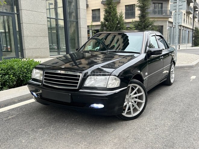 Mercedes C 180 2000, 270,000 km - 1.8 l - Bakı