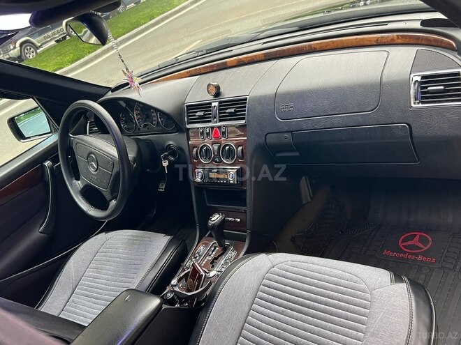 Mercedes C 180 2000, 270,000 km - 1.8 l - Bakı